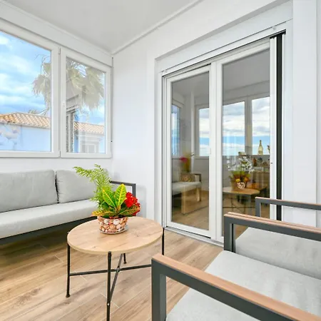 Beautiful With Sea View - Tcm *