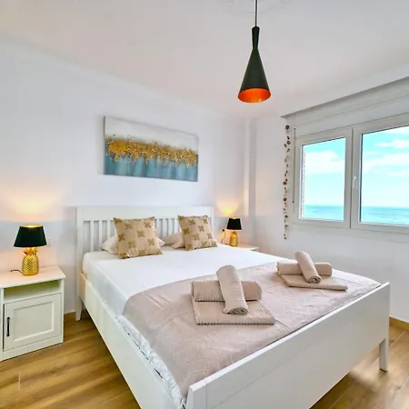Apartment Beautiful With Sea View - Tcm